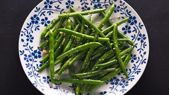 Sesame Green Beans (Raw & Vegan)